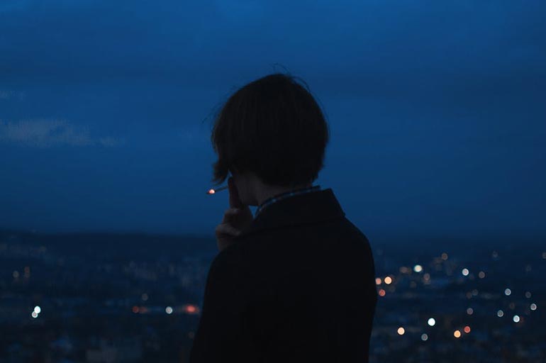 Dependência psicológica do cigarro: confira 5 indícios do problema